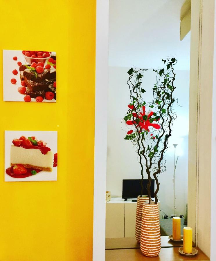 La Maison, Vicino Al Colosseo! ローマ エクステリア 写真